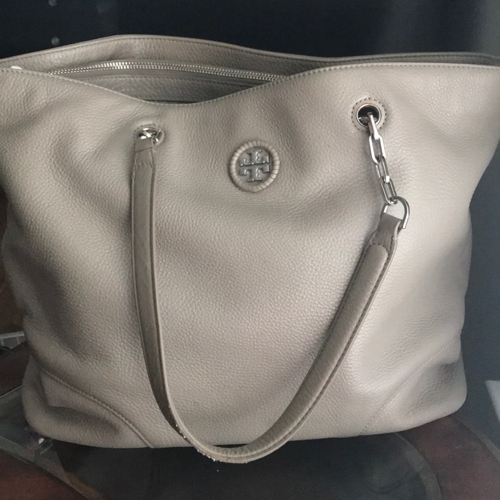 Beautiful soft leather Tory Burch handbag